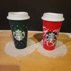 Pair of Starbucks Plastic Travel Cups with Lids Red & Green
